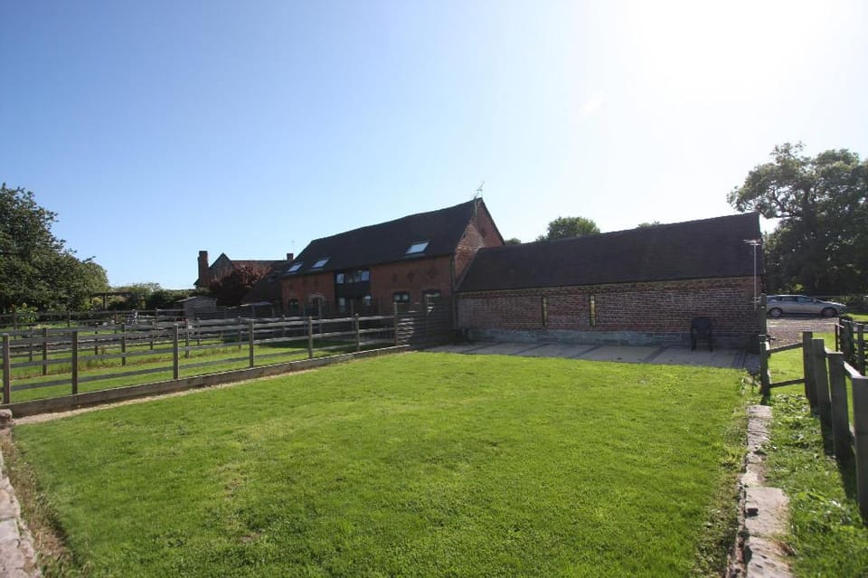 Whitley Elm Cottages Vacation rental in England