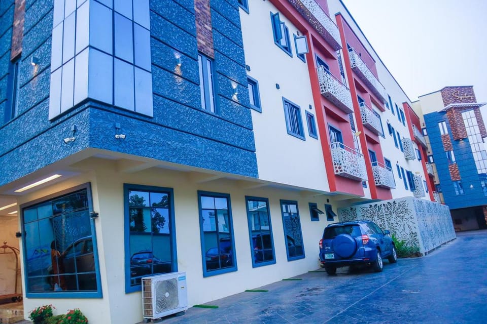 God's Touch Apartments Signature Hotel in Lagos