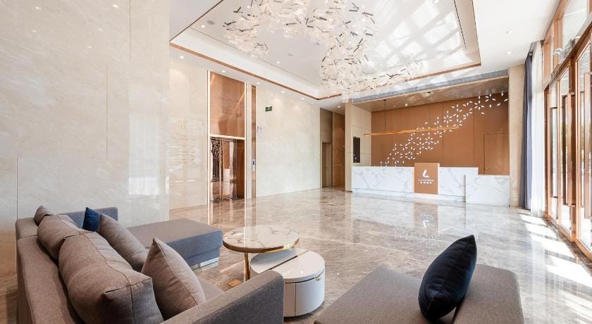 Lavande Hotel Shenzhen Bao'an International Convention and Exhibition Center Hotel in Hong Kong