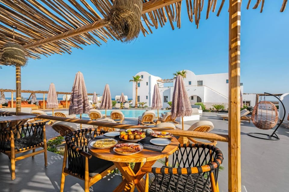 The Amethyst Exclusive Suites Oia Apartment in Santorini