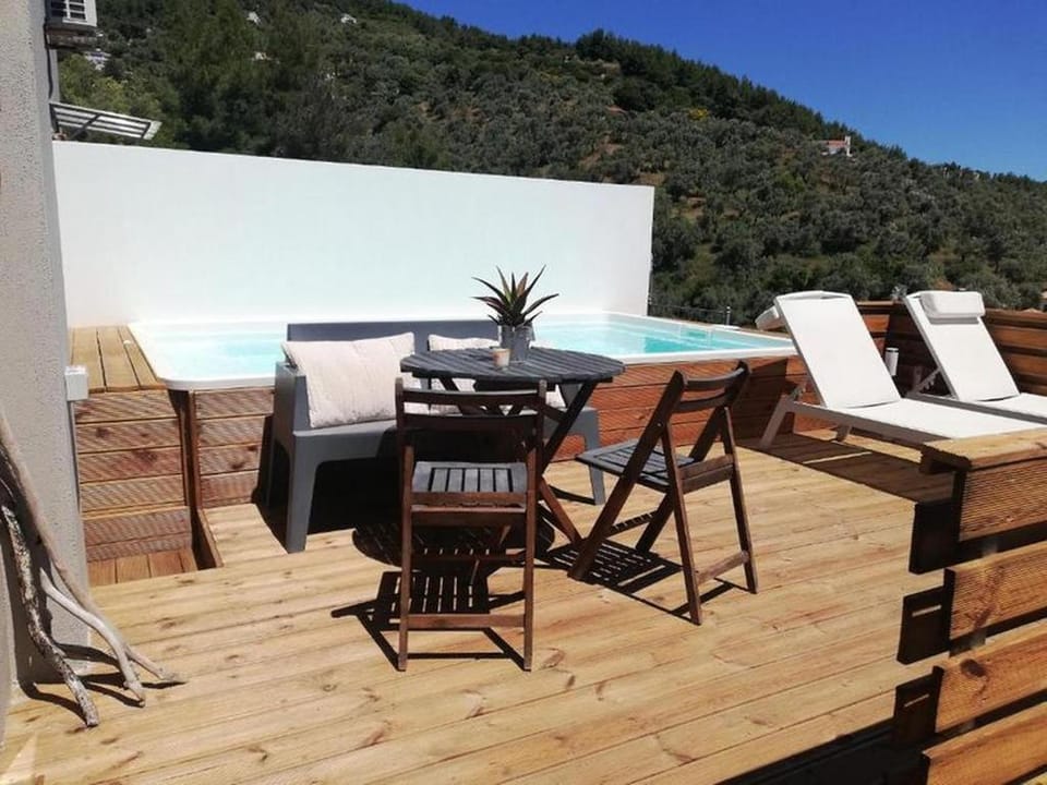 Entire house - 2br Suite White gea with private pool Apartment in Sporades, Greece