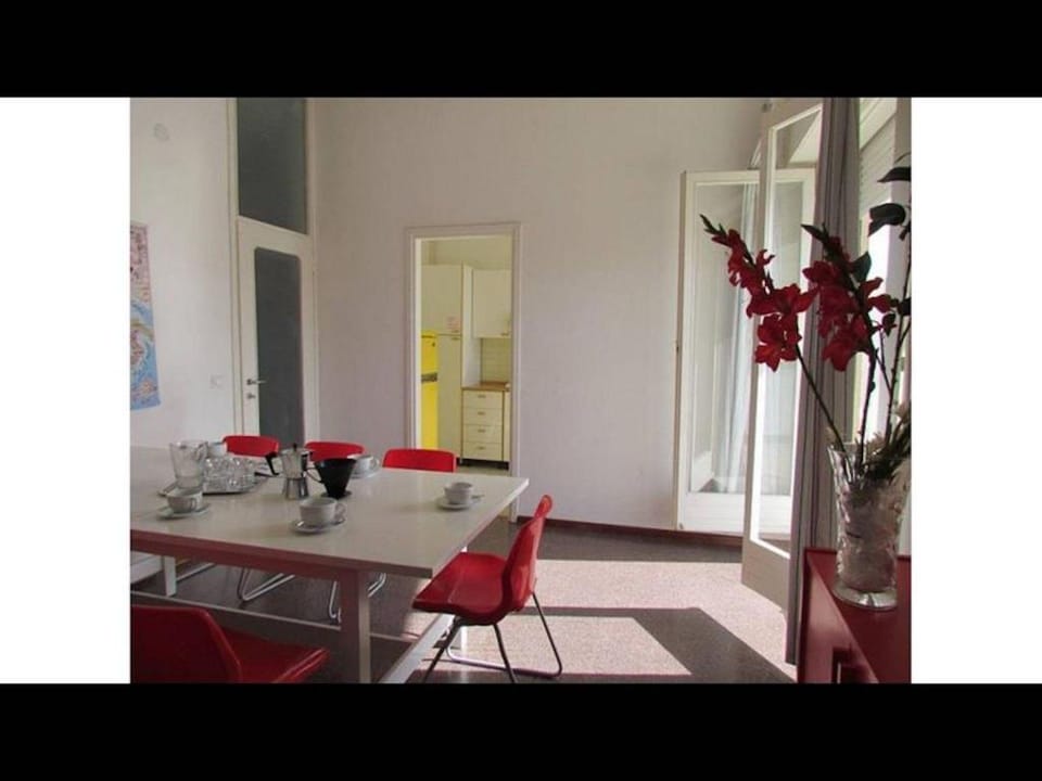 Beautiful Attic with a Large Terrace in a Great Location - Beach Place Included Apartment in Bibione