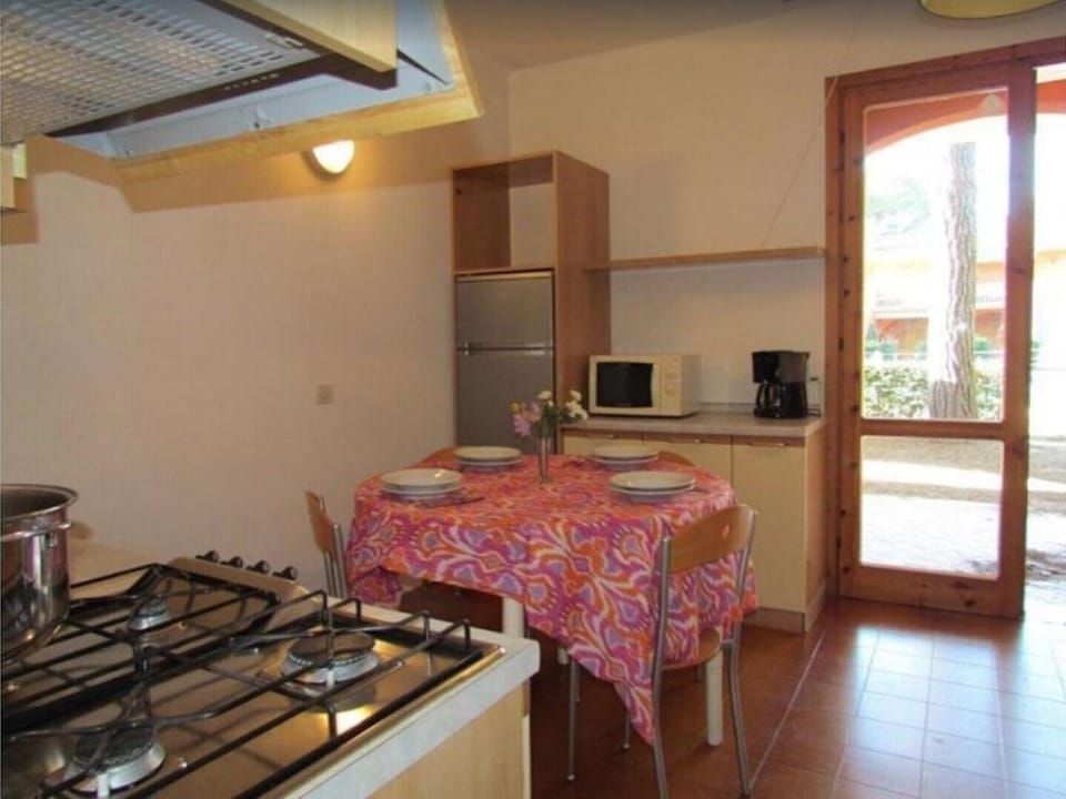 Residence apt with swimming pool - Air conditioning - Parking Apartment in Bibione