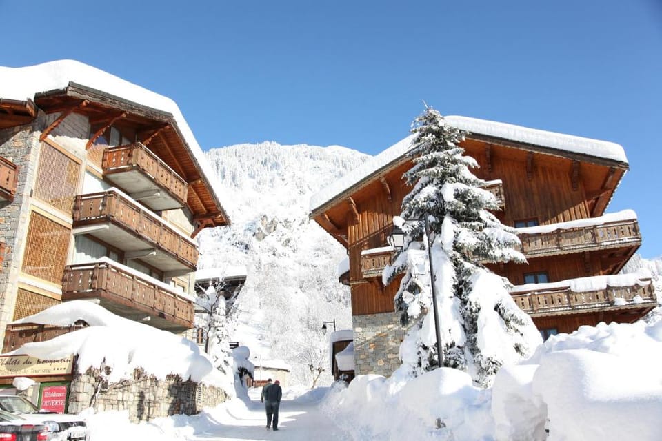 Chalets of Ibex - Loft landscaped Aigle Royal Apartment in Champagny-en-Vanoise