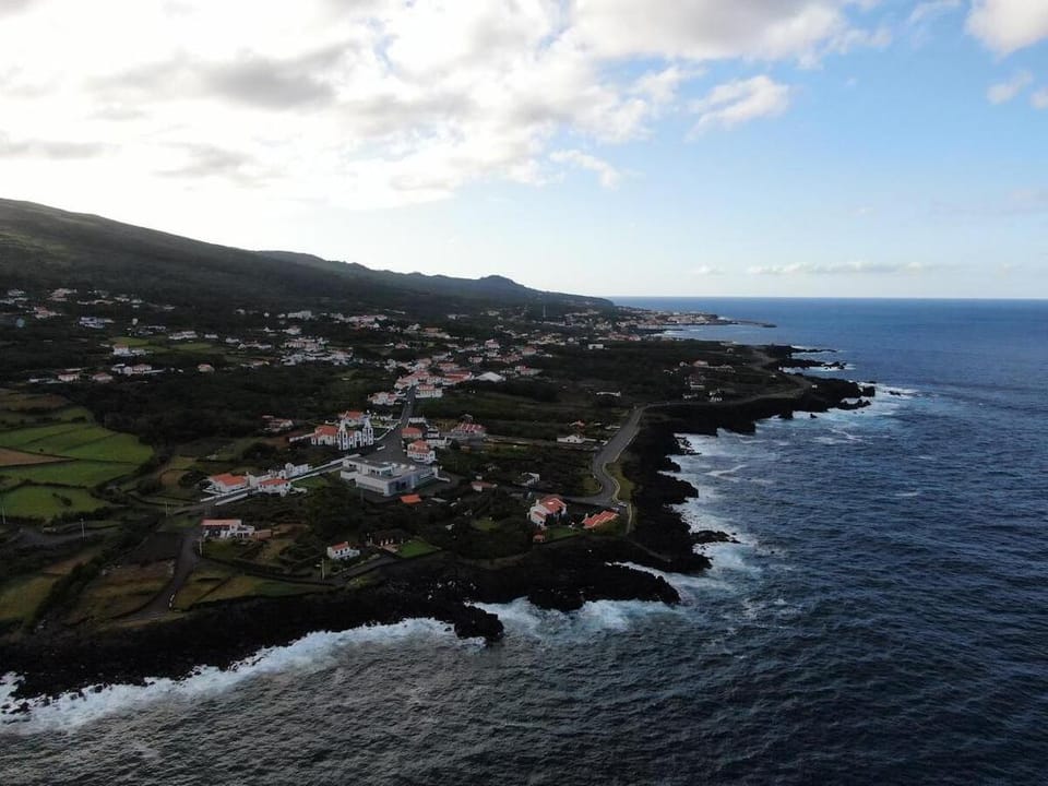 Beautiful One Bedroom Apartment near the sea in Sao Roque do Pico Apartment in Azores District