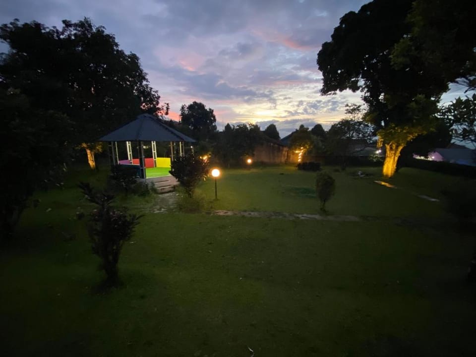 Grove House Villa in Cisarua