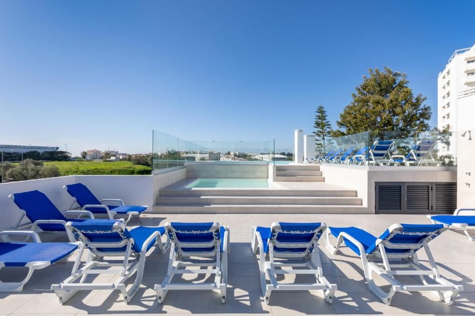 Correeira Luxury Residence T2 Fra Apartment in Albufeira