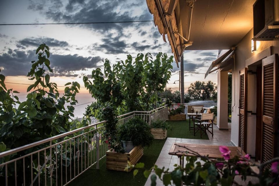 Studio (1-3 persons) with sea view Apartment in Lefkada, Lefkada Municipality, Greece