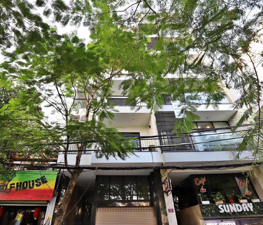 Center-Weslake-Apartments-TCS2 Apartment in Laos