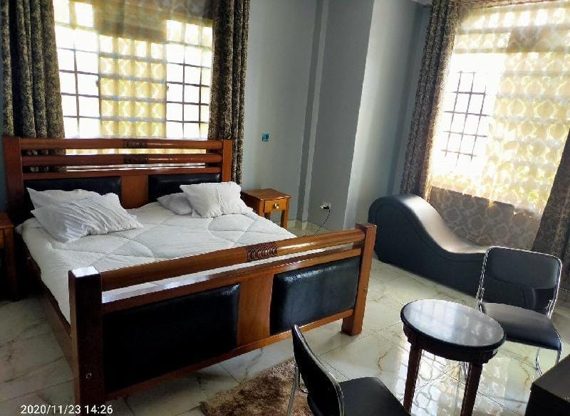 Aryana Furnished Apartment Vacation rental in Uganda