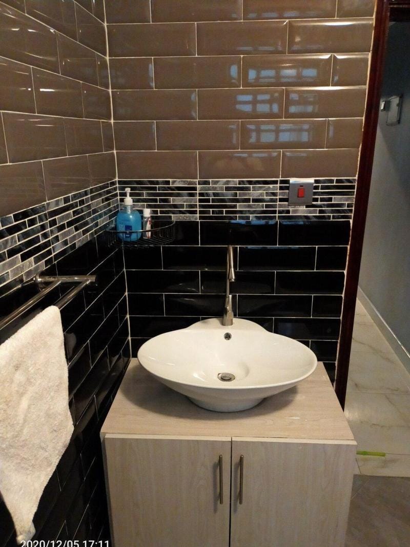 Aryana Furnished Apartment Vacation rental in Uganda