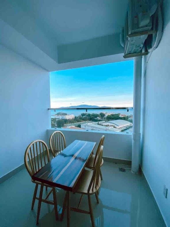 BIG PROMO Apartment with 2 bedrooms, beach views Apartment in Nha Trang