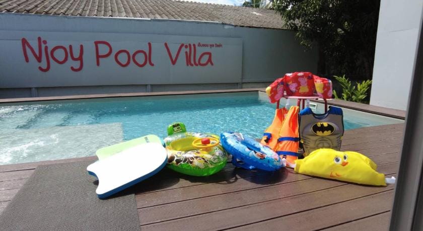 Njoy pool villa • 3 Bedroom • Private pool  Villa in Chon Buri Changwat