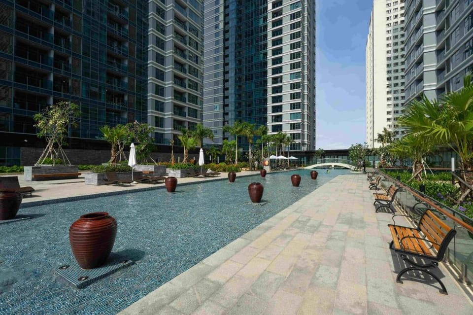 Sunwah Golden House - Amazing River View Apartment in Ho Chi Minh City