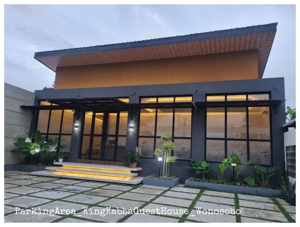 KING KABBA Guest House Apartment in Indonesia