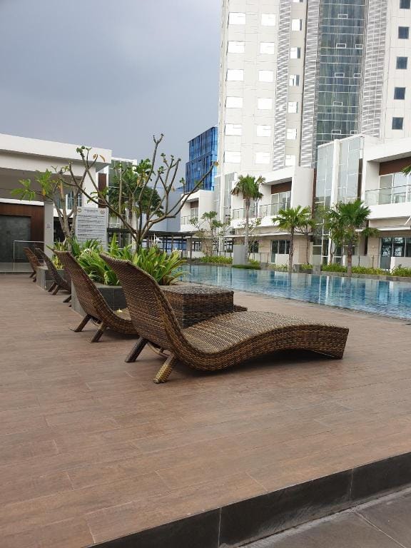Cozy and Clean AkR Galerry west Residence Apartment in Jakarta