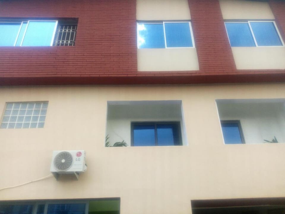 F4 Flats ( Spacious Studio Apartment ) Apartment in Lagos