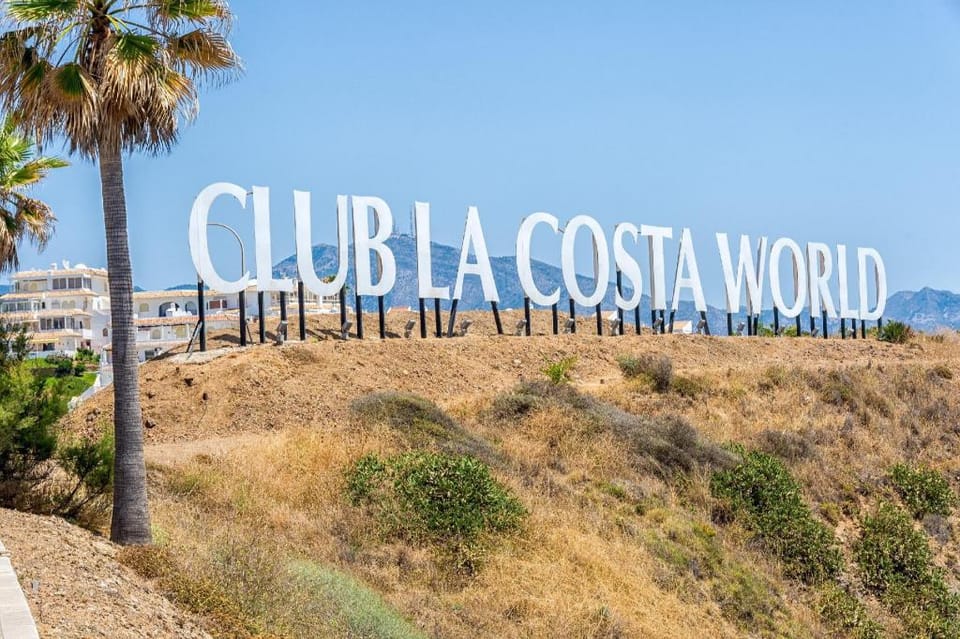Malibu 9 - Luxury 2BR  Sea View Condo 9 by Rafleys Apartment in Costa del Sol