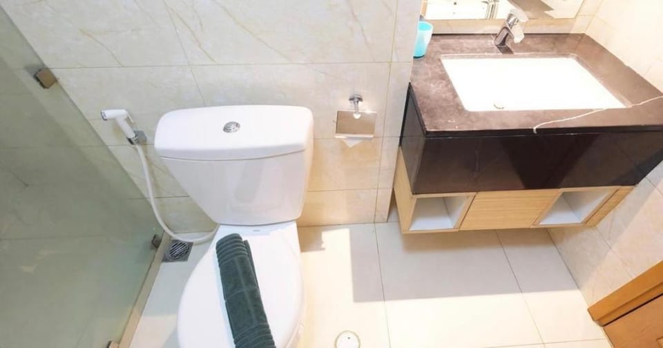 Cozy & Elegant The Mansion Jasmine Tower Capilano Apartment in Jakarta