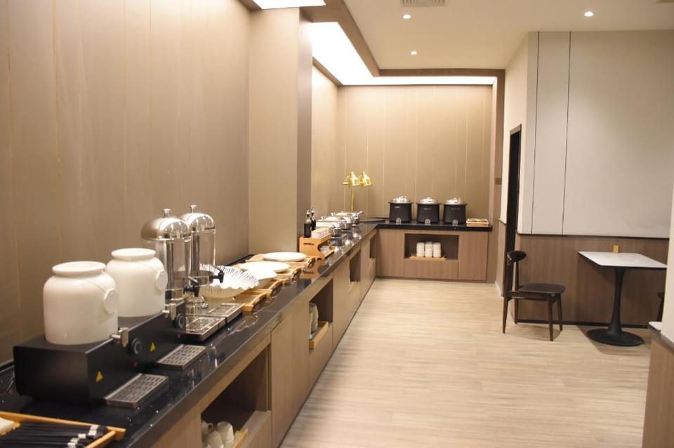 Hanting Hotel Jining Taibailou Hotel in Shandong
