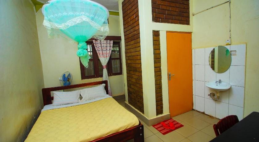 Kenthill Guest House Vacation rental in Uganda