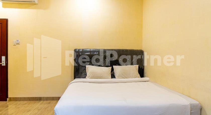 Hotel O Adam Malik Guesthouse Near Stasiun Medan Hotel in Indonesia