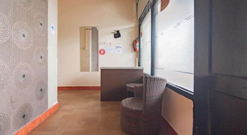 OYO 3807 Guest House 268 Hotel in Indonesia