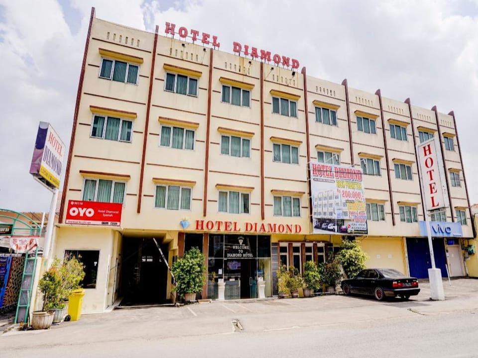 OYO 90118 Hotel Diamond Syariah Hotel in West Java
