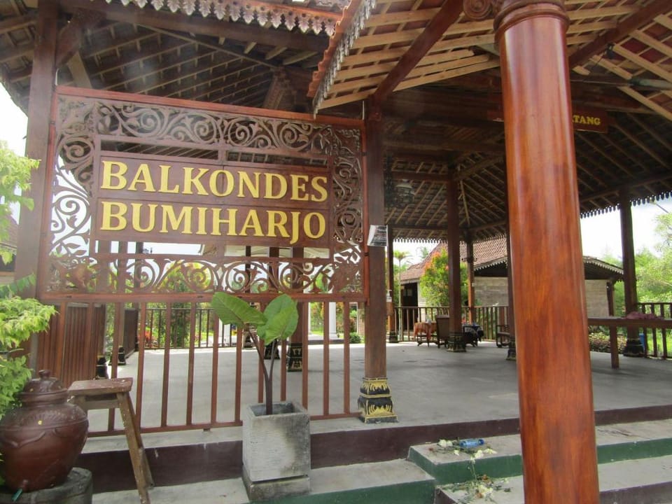 Balkondes Bumiharjo (Kampung Dolanan) Hotel in Special Region of Yogyakarta