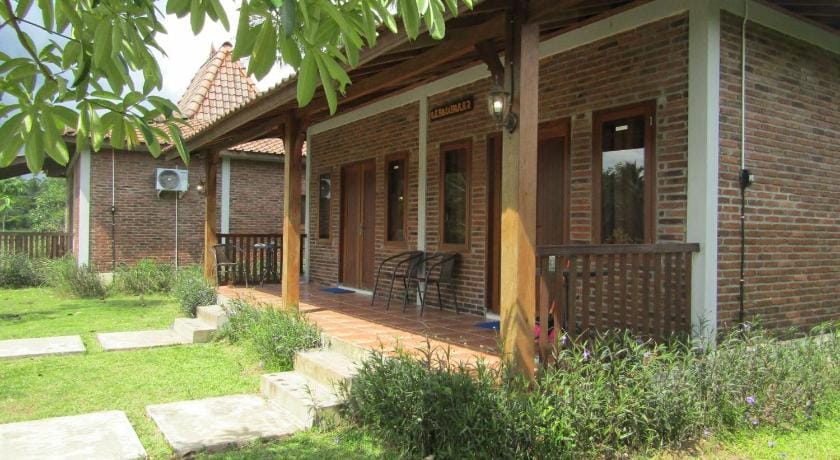 Balkondes Bumiharjo (Kampung Dolanan) Hotel in Special Region of Yogyakarta