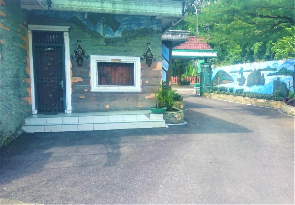 Hotel Bukit Panembahan Hotel in Indonesia