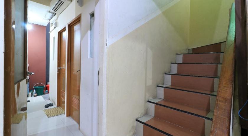 Eiffel Residence Batu Tulis 37 - Female Only Apartment in Jakarta