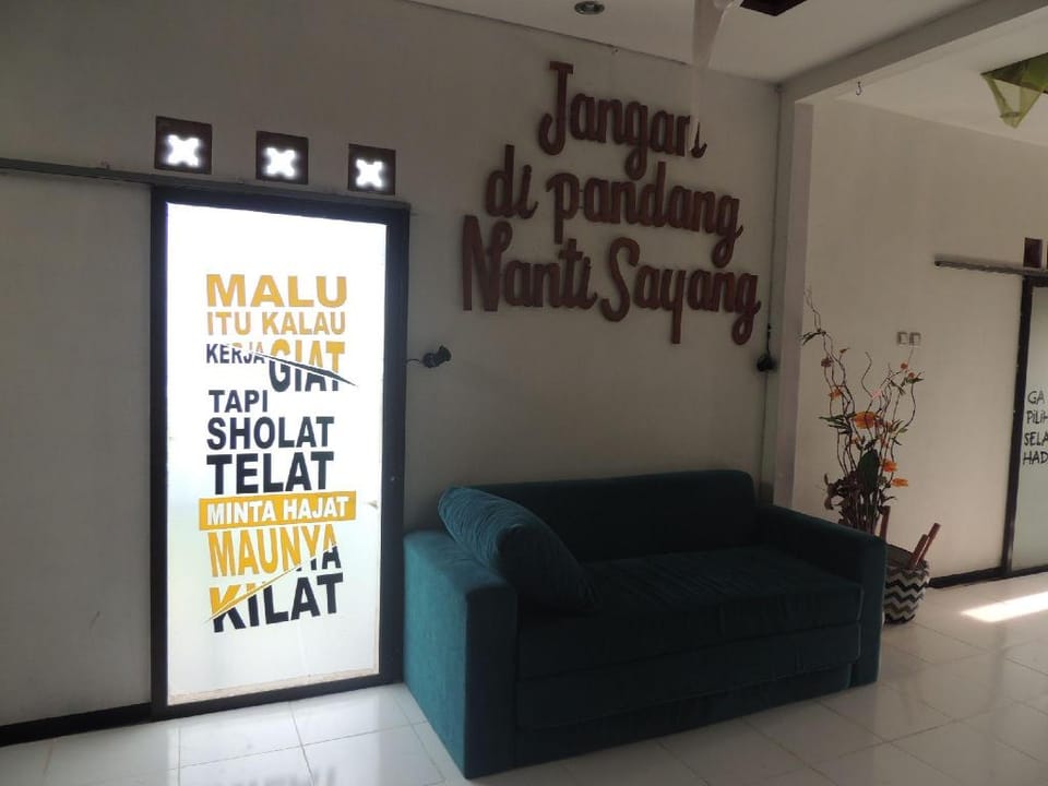 Penginapan Dieng 0km Hotel in Indonesia