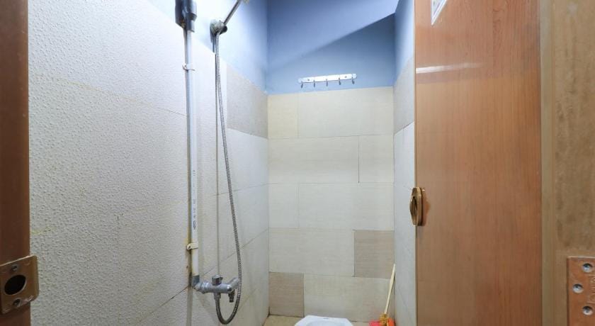 Eiffel Residence Batu Tulis 35A1 - Female Only Apartment in Jakarta