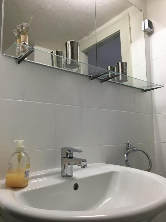 IDEAL42 - Berlin zu Zweit! (citynah, Supermarkt) Apartment in Berlin
