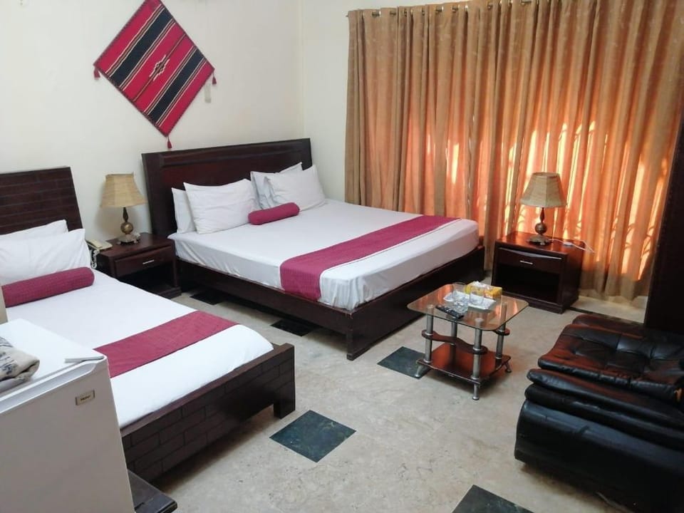Partridge Inn Guest House Hotel in Islamabad
