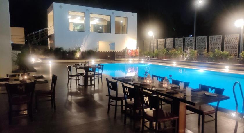 MANJEERA PREMIER Hotel in Andhra Pradesh