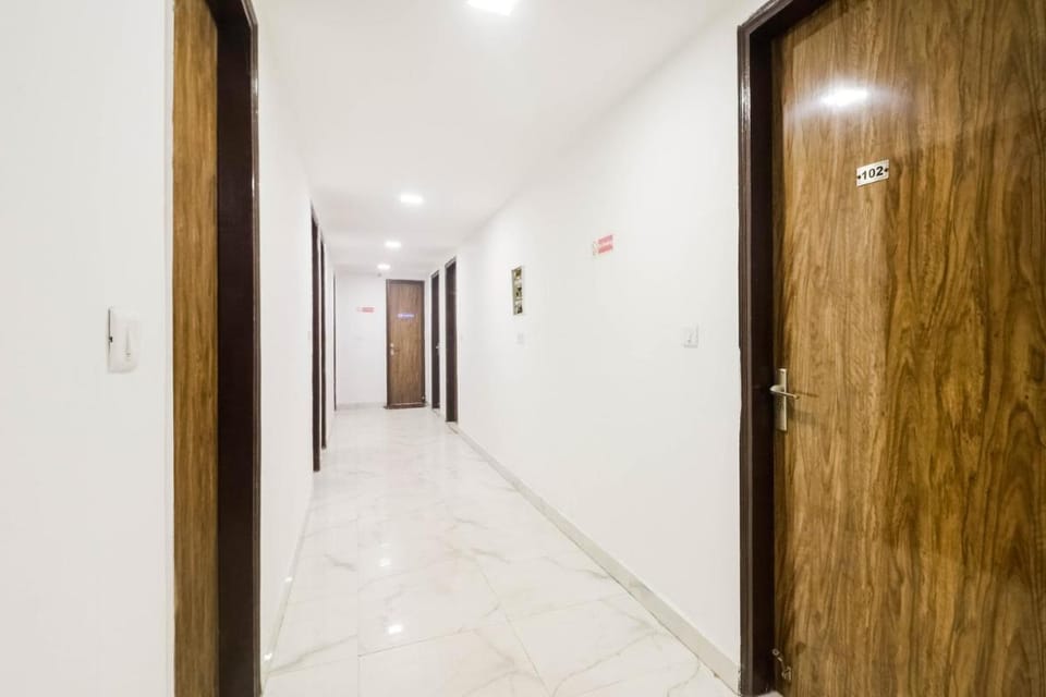 Super Townhouse South One Hotel in New Delhi