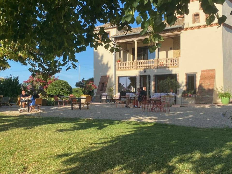 Aux Coteaux d'Aussac Bed and Breakfast in Occitanie