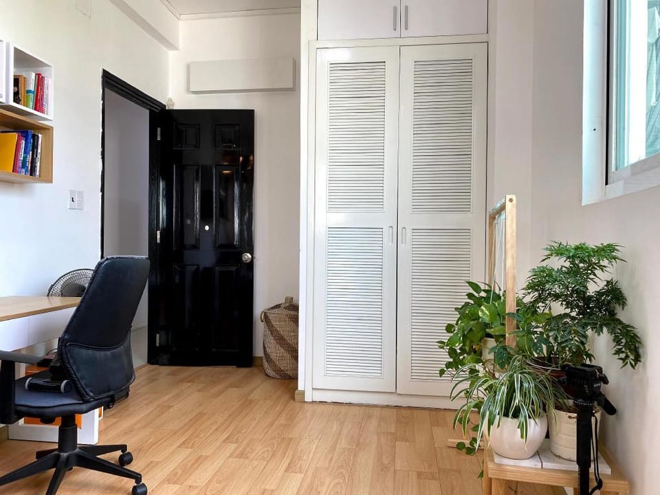 Căn hộ đầy đủ nội thất, 90m2, 2 phòng ngủ Apartment in Ho Chi Minh City