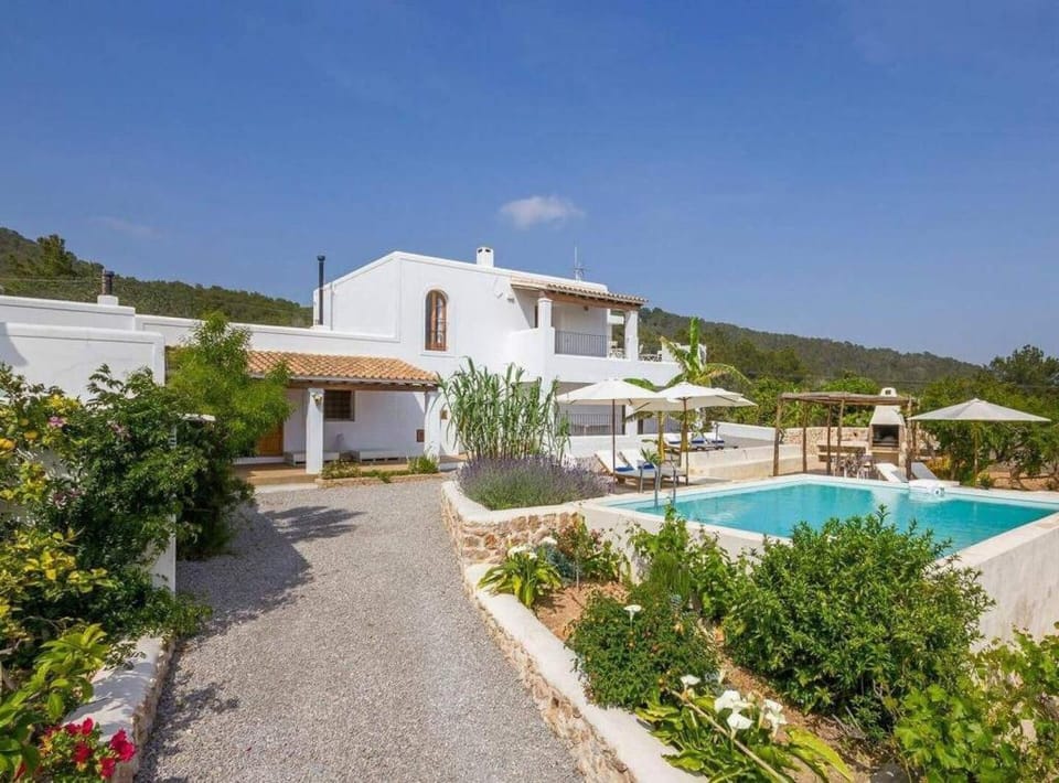 Villa Can Sunyer Pool & sea views 5' airport Ibiza Villa in Ibiza