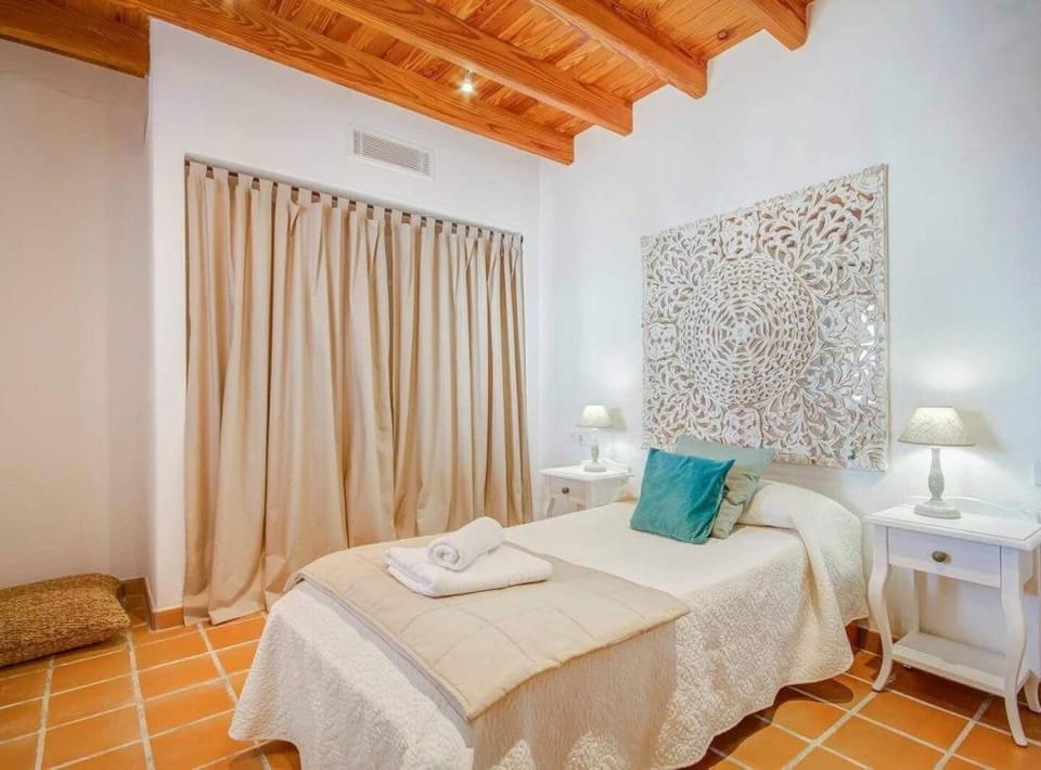 Villa Can Sunyer Pool & sea views 5' airport Ibiza Villa in Ibiza