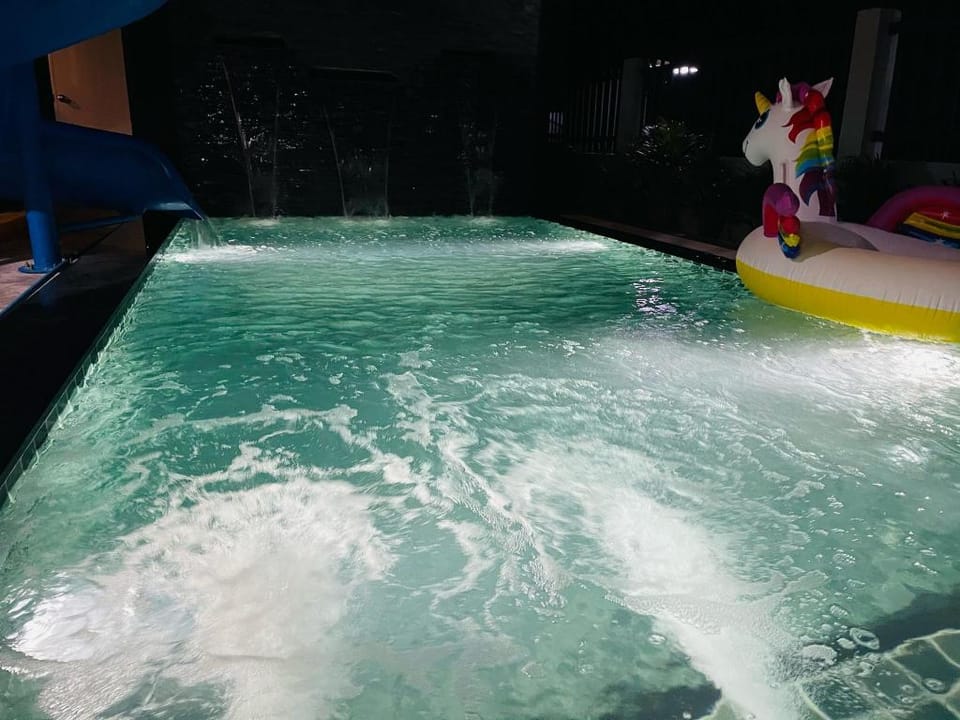 Once At Srisawat pool Villa Villa in Thailand