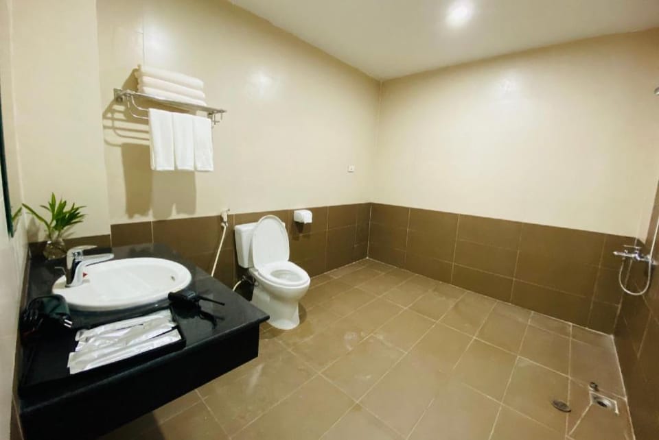 Bamboo Resort - Standard Double Bed Apartment in Laos