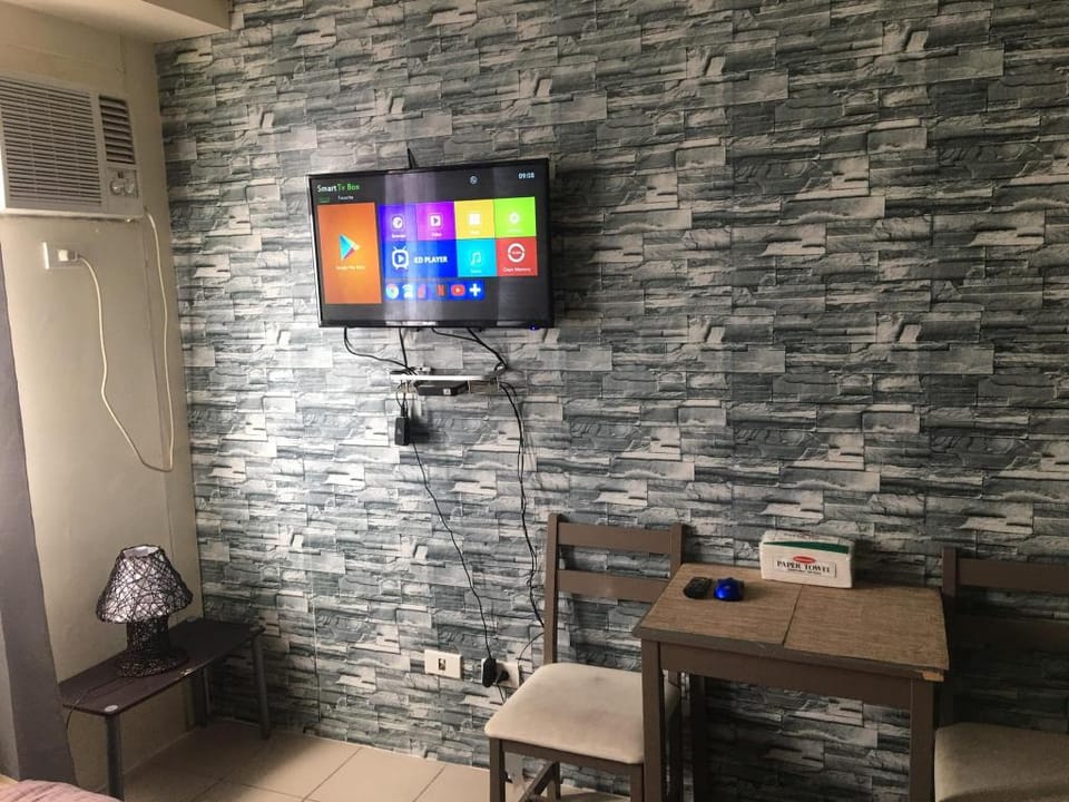Sierra Madre @ Urban Deca Tower Mandaluyong Apartment in Mandaluyong