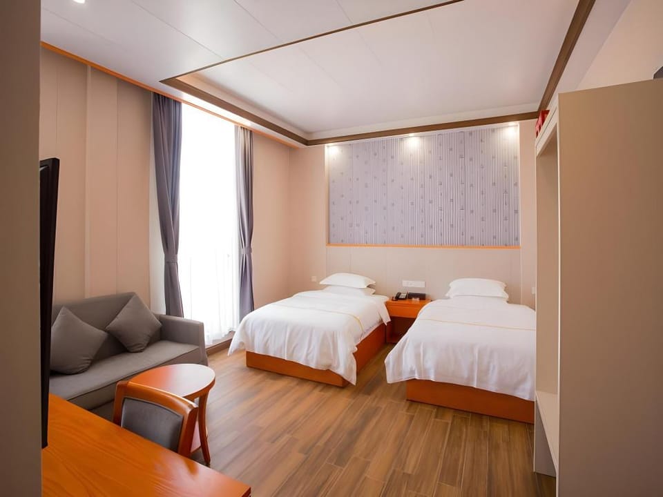 Shell Hotel Zhuhai Huaifa Shui'an Hotel in Guangdong