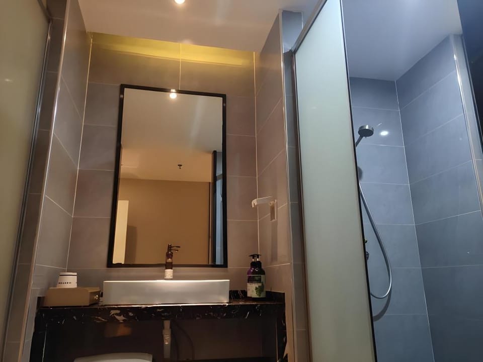 Shell Hotel Dongguan Shipai Town Lifeng Square Hotel in Guangzhou