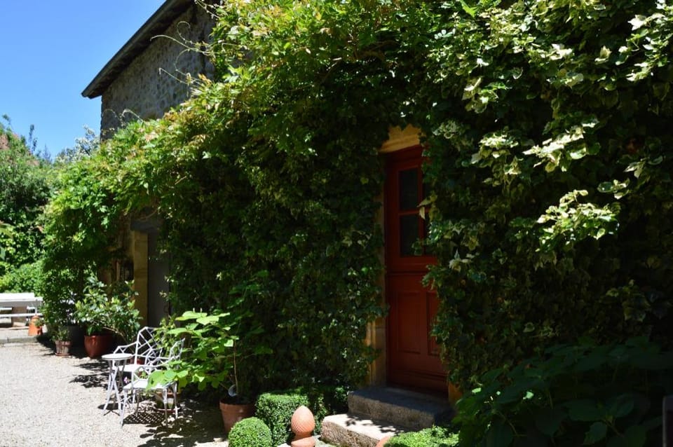 Maison d'hôtes Les Tillets Hotel in Bourgogne-Franche-Comté