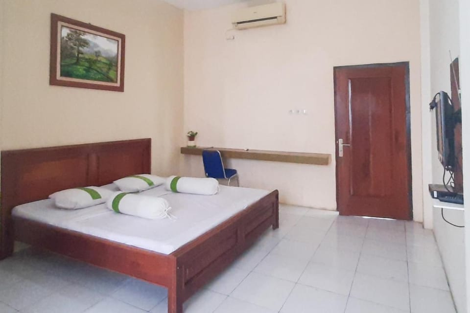 RedDoorz Syariah At Penginapan Sederhana Palembang Hotel in Indonesia