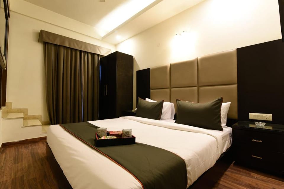 Hotel O Venkata Sai Sadan Mathrusree Nagar Hotel in Hyderabad